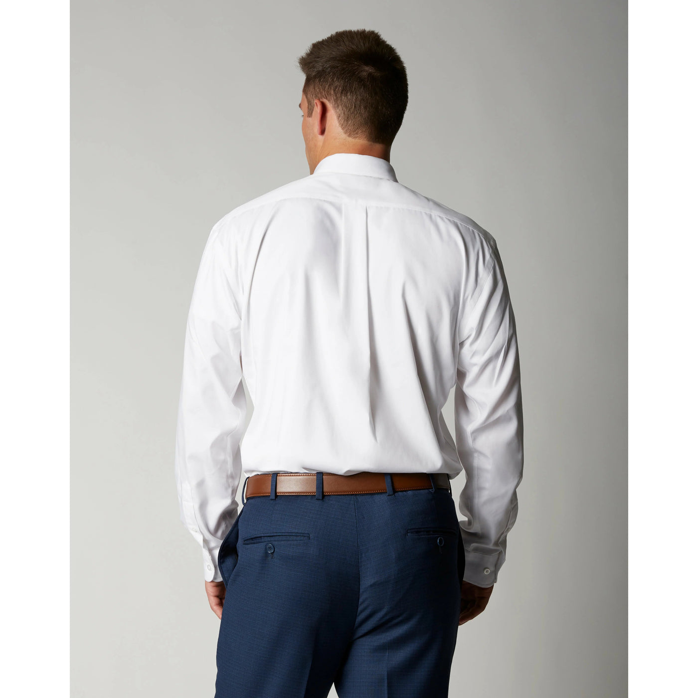 Camisa de vestir Tour Athletic Fit